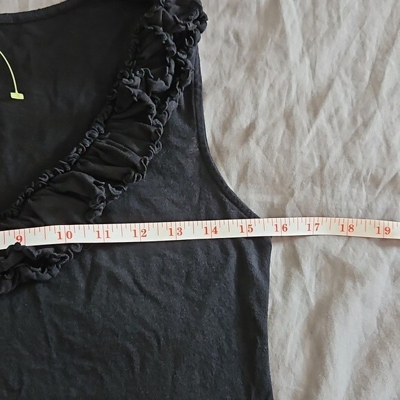 Express dreamweight cotton tank ruffle v-neck S versatile - Picture 4 of 7